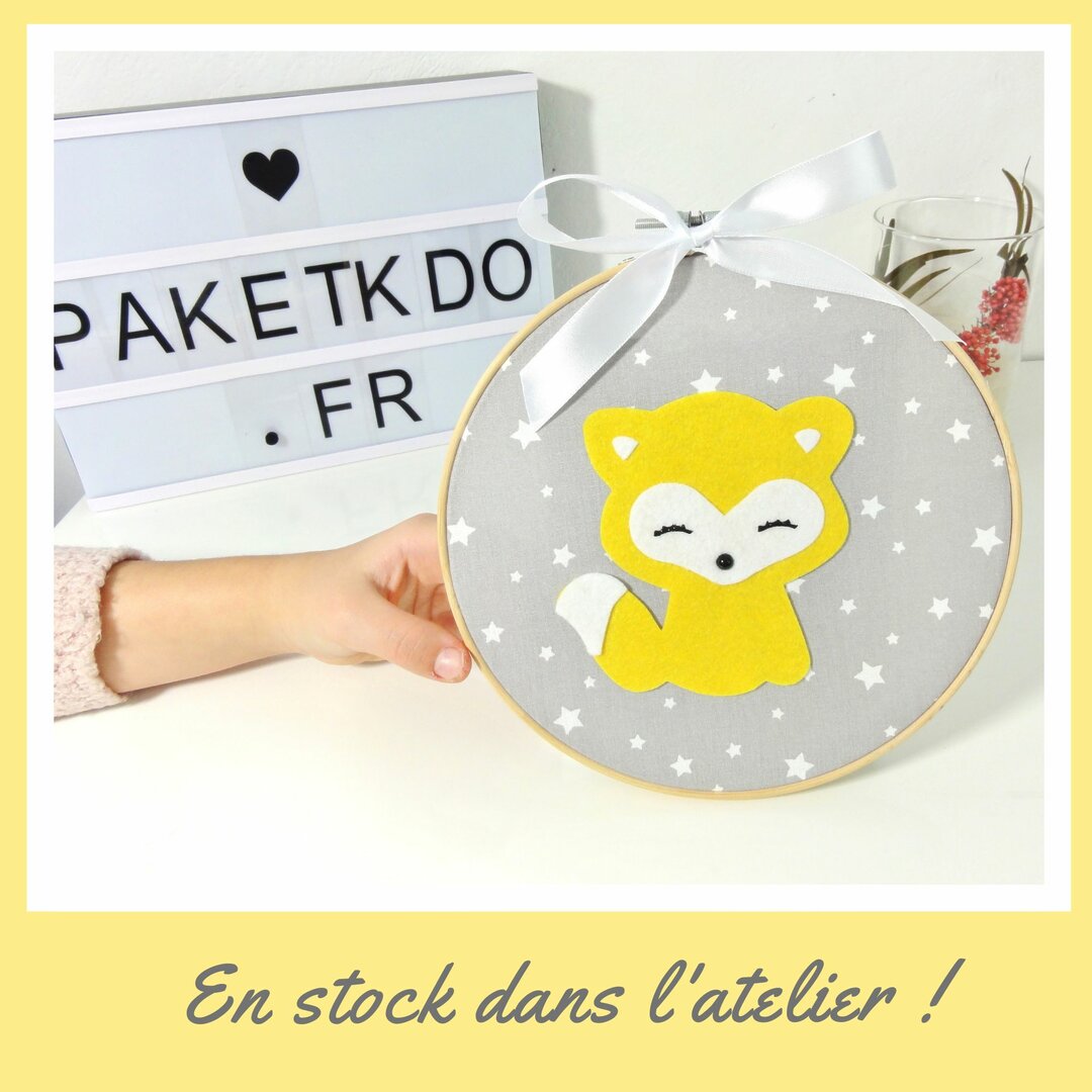 Décoration cadre en bois pour chambre bébé tableau renard jaune et gris