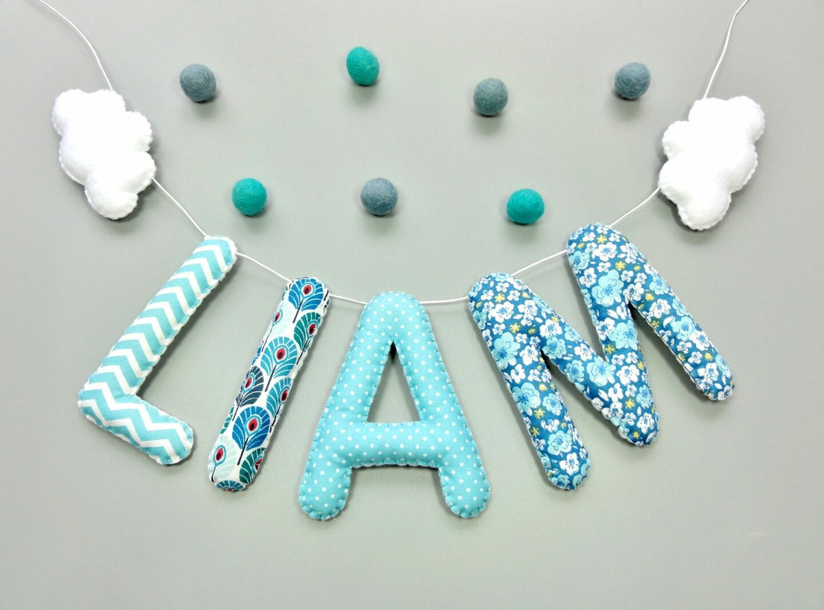 Guirlande de lettres en tissu bleu pour décoration murale chambre enfant, idée de cadeau de naissance garçon