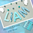 Guirlande prénom personnalisée en tissu camaïeu bleu Liberty pour décoration murale chambre bébé garçon